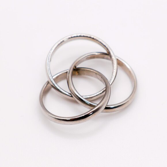 Trinity Silver Linked Ring - Picture 1 of 3